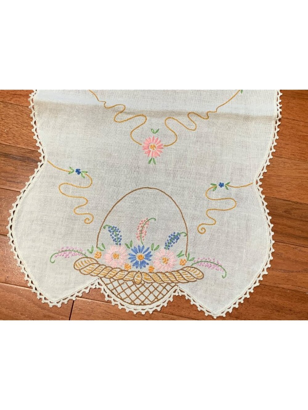 Handmade Embroidered Floral Table Runner with Lace Trim 40" x 13" Vintage